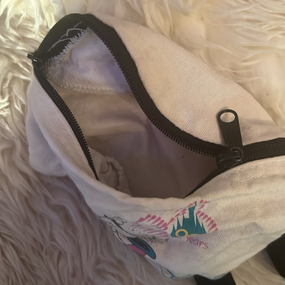 Walt Disney 20th Anniversary Vintage Fanny Pack - Picture 3 of 3